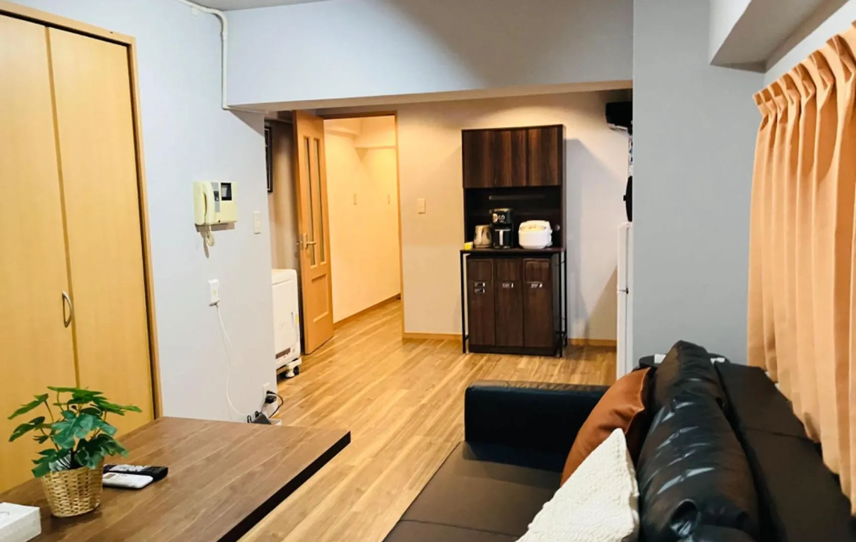 B-Shinjuku Hana Luxury House Apartment Tokyo