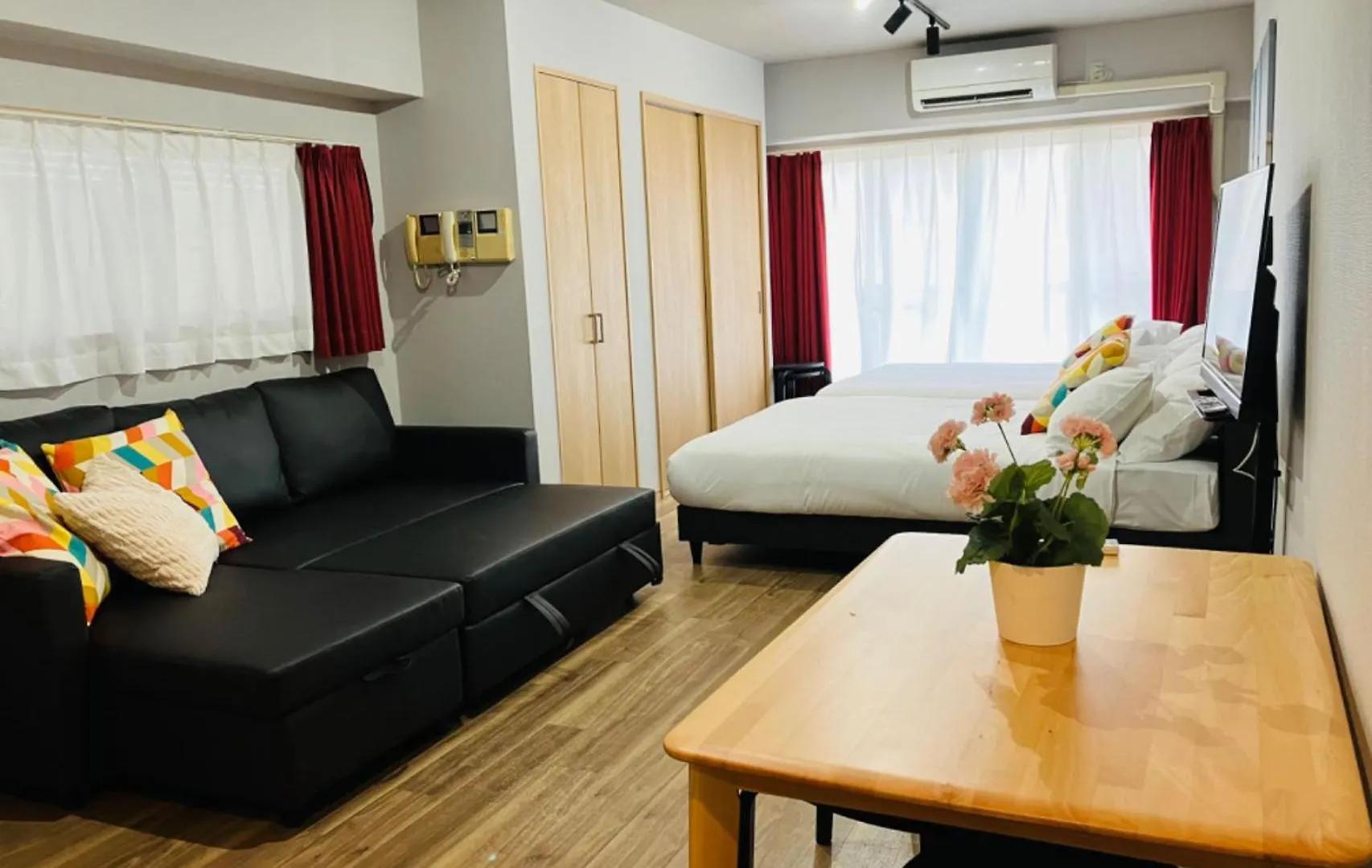 B-Shinjuku Hana Luxury House Apartment Tokyo Japan