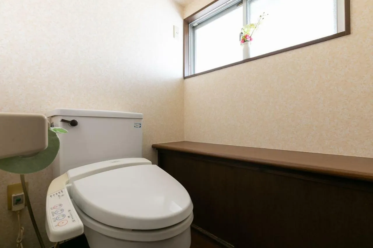 B-Shinjuku Hana Luxury House Apartment Tokyo