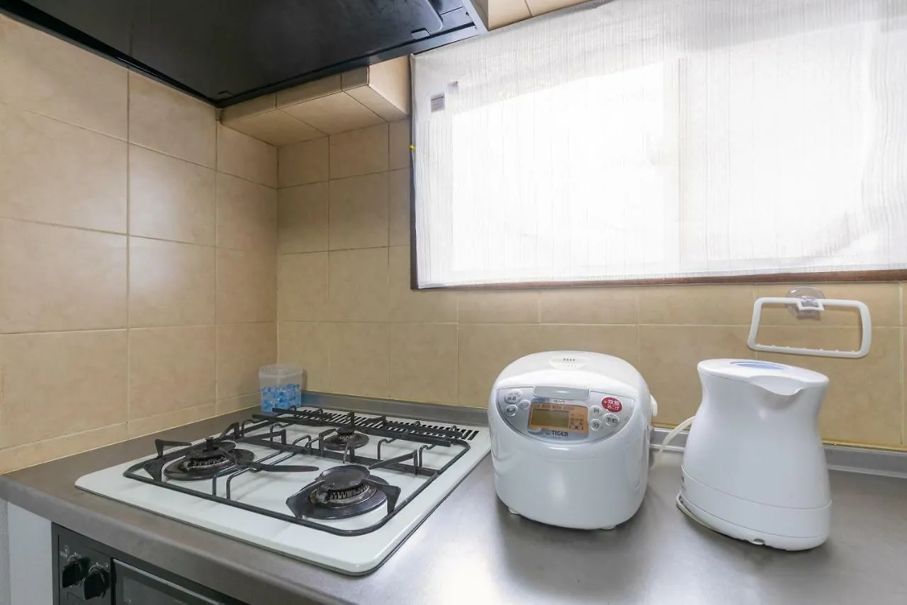 B-Shinjuku Hana Luxury House Apartment Tokyo
